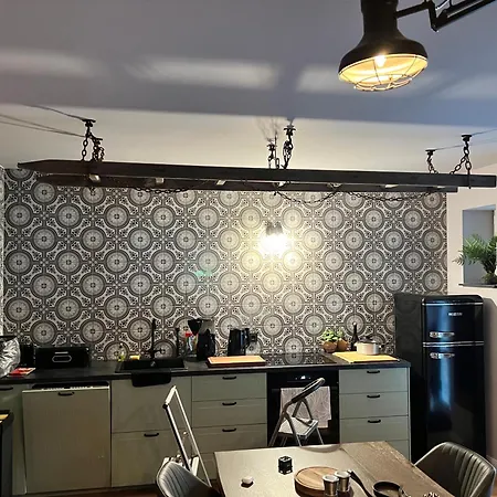 Brandenburgapartments-berlin * Stulpe